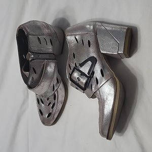6.5 Michael antonio studio shoes